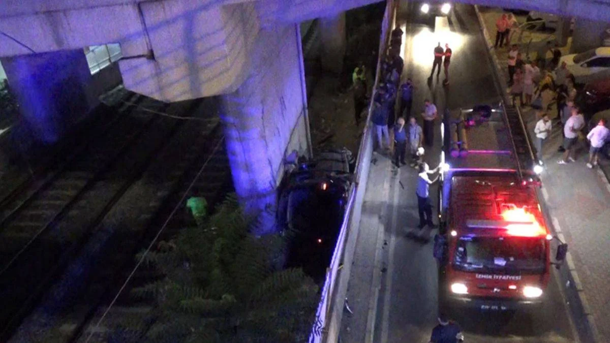 İzmir'de feci kaza