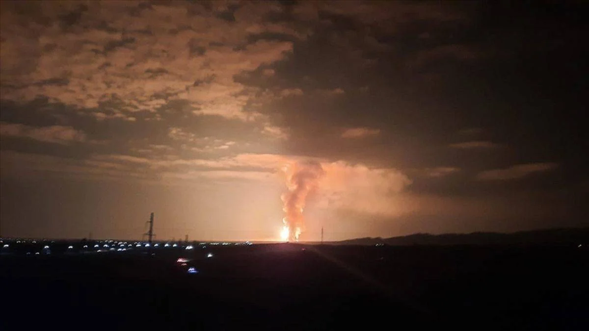 Kazakistan'da askeri mühimmat deposunda patlama: 60 yaralı