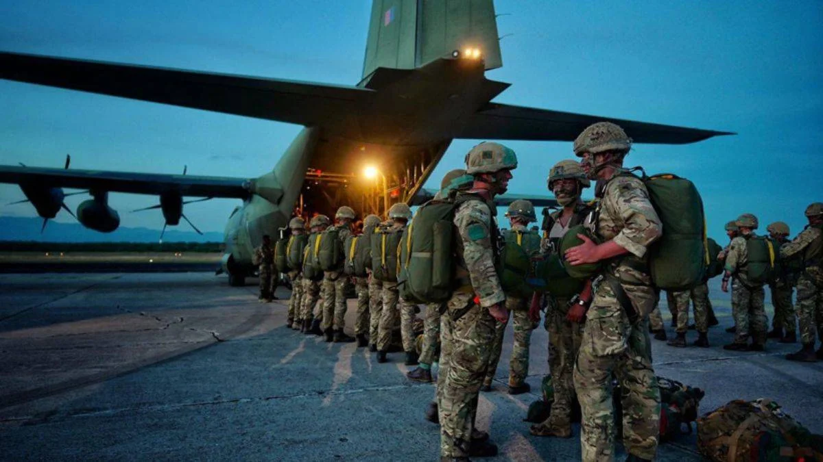 NATO ve İngiliz güçleri Afganistan'a dönmeyecek