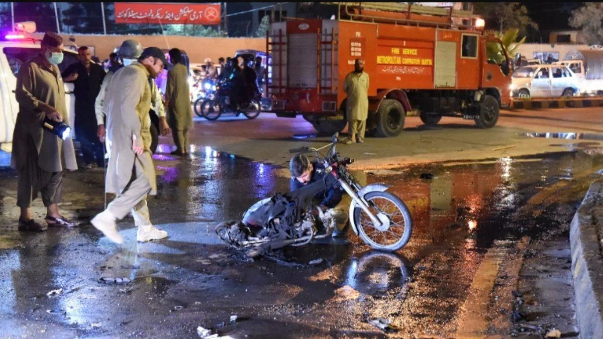 Pakistan'da bombalı saldırı