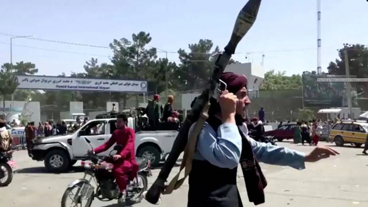Rusya'dan Taliban'a Kabil övgüsü