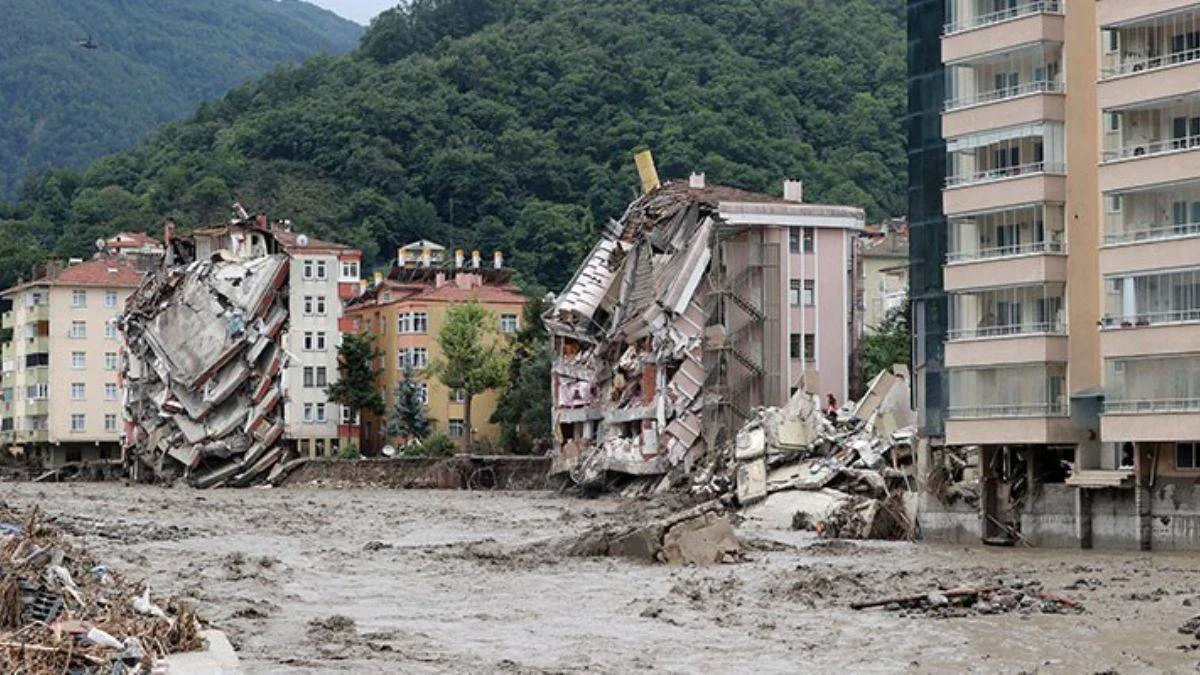 Sel felaketinde 47 kişi kayıp