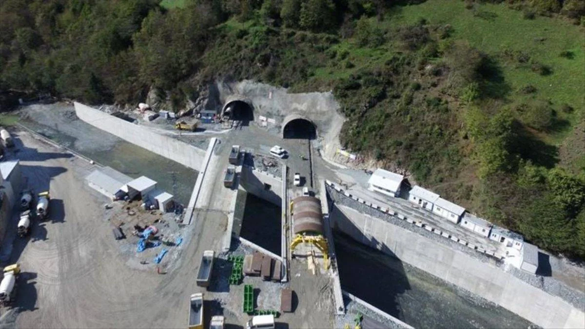 Trabzon-Gümüşhane arası 40 dakikaya iniyor