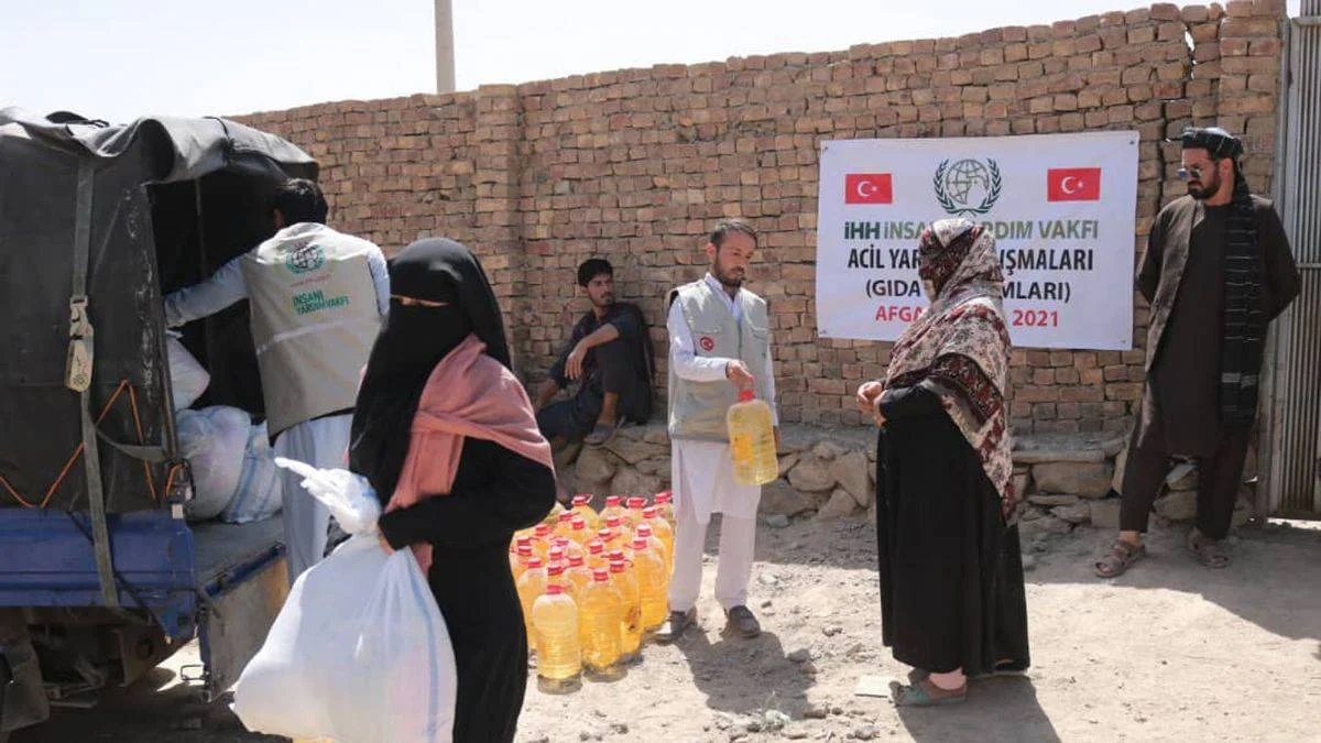 Türkiye'den Afganistan'a insani yardım