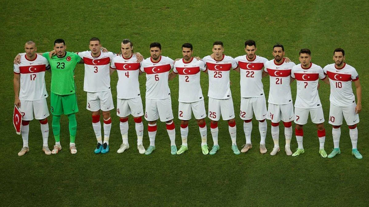 Türkiye FIFA sıralamasında geriledi