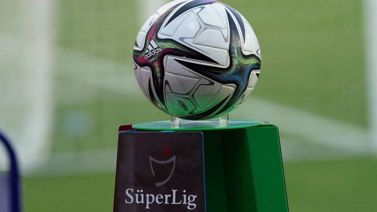 25 Eylül Cumartesi Süper Lig'de hangi takımın maçı var? Süper Lig 25 Eylül Cumartesi-25 Eylül Pazar Süper Lig fikstürü