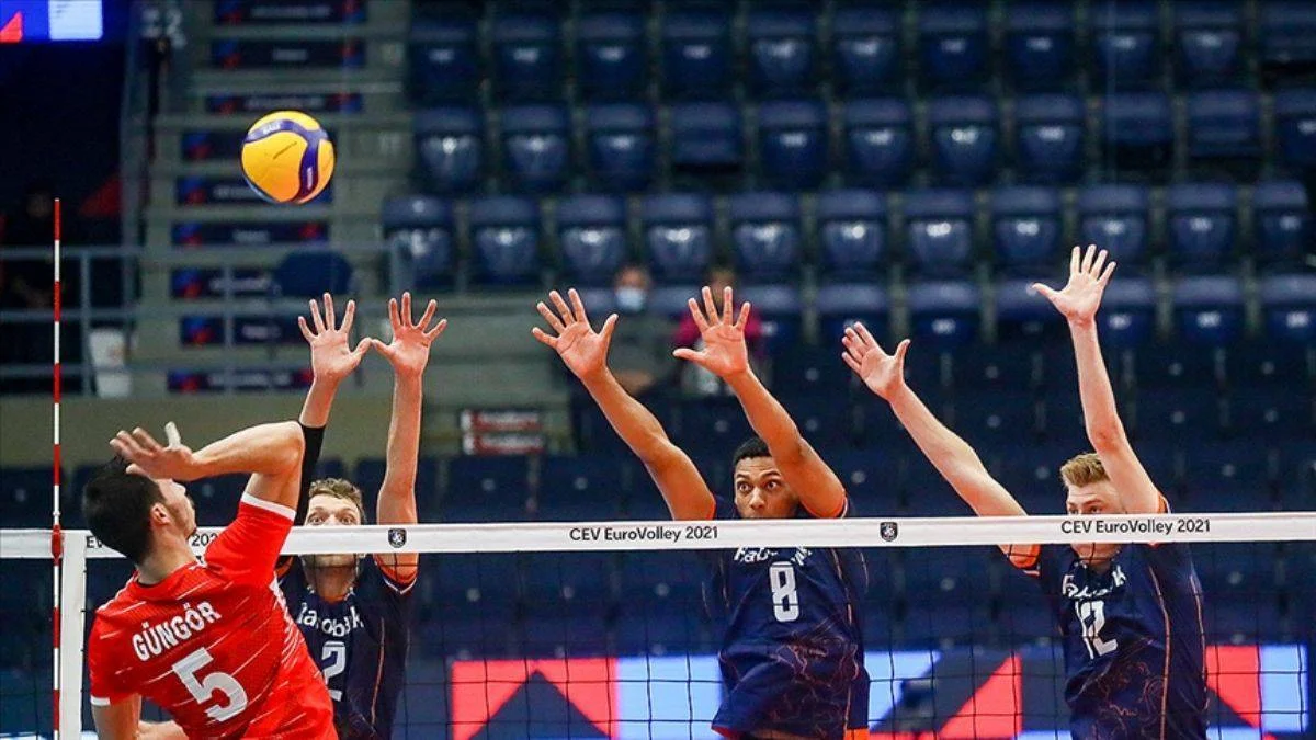 A Milli Erkek Voleybol Takımı grup liderliğini kaptırdı