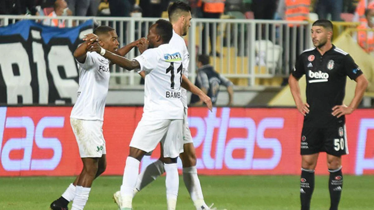 Altay-Beşiktaş: 2-1; Altay maç fazlasıyla lider