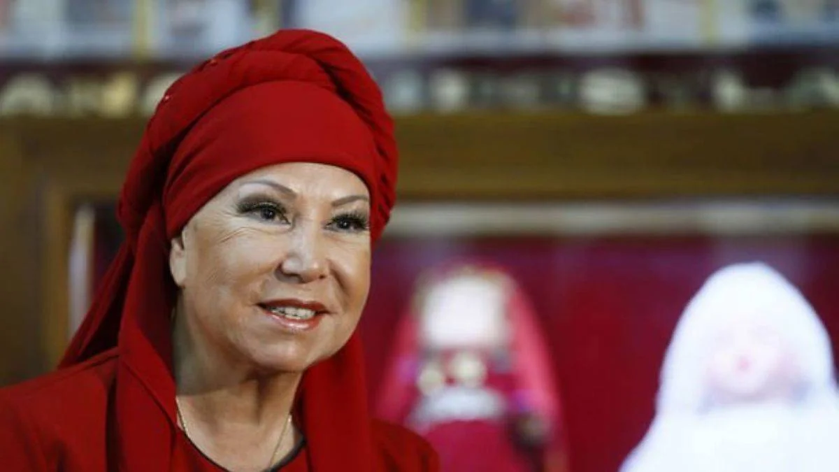 Bedia Akartürk Gayrı Dayanamam türküsünün sözleri