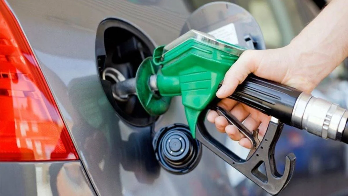 Benzine 29 kuruş zam! Pompaya yansıyacak mı?