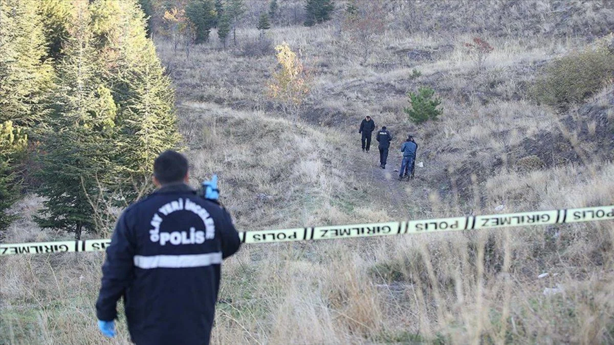 Büyükçekmece'de çalılık alanda ceset bulundu