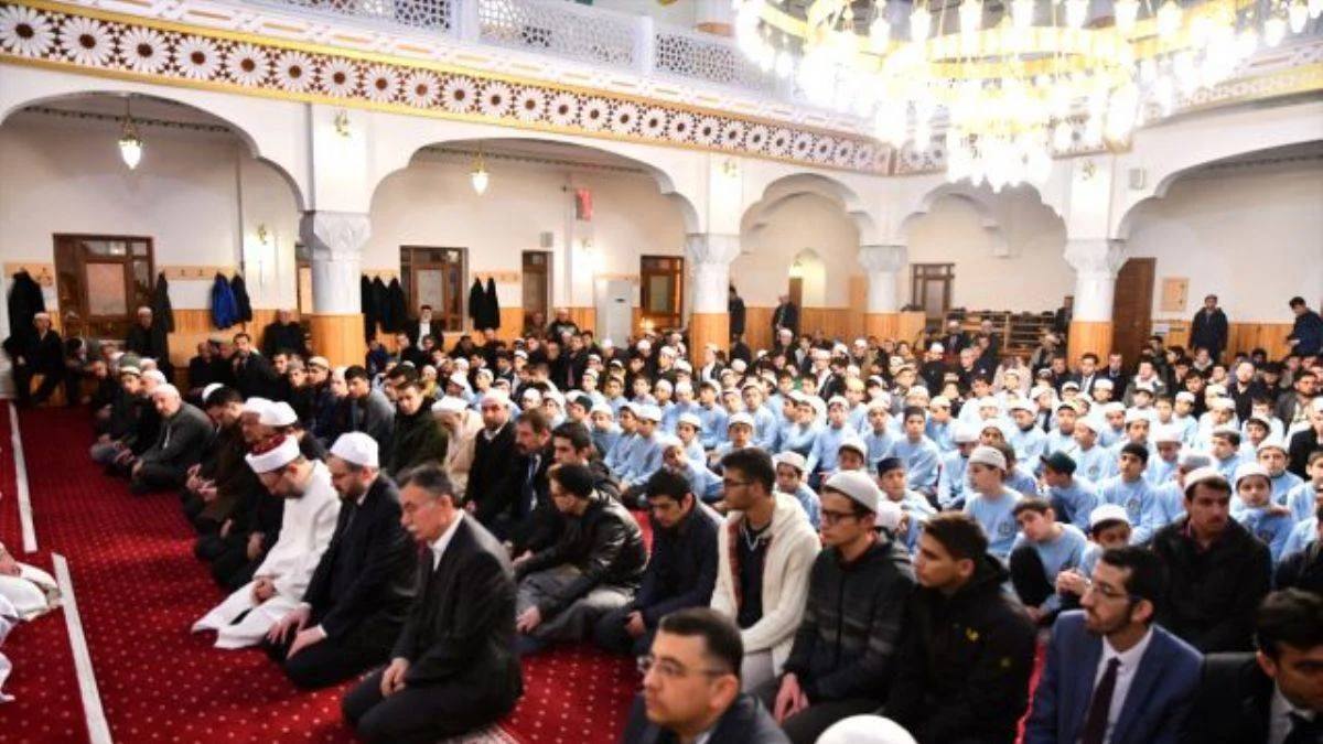Düzce namaz vakitleri 1 aylık (Diyanet)