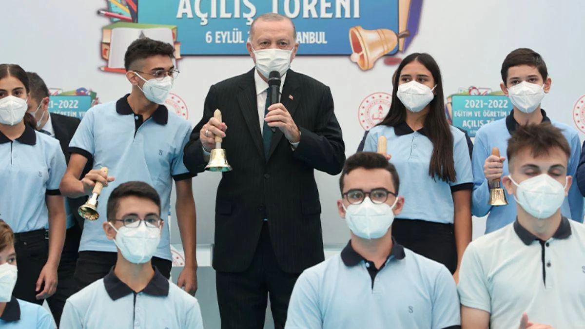Erdoğan'dan yüz yüze eğitim açıklaması