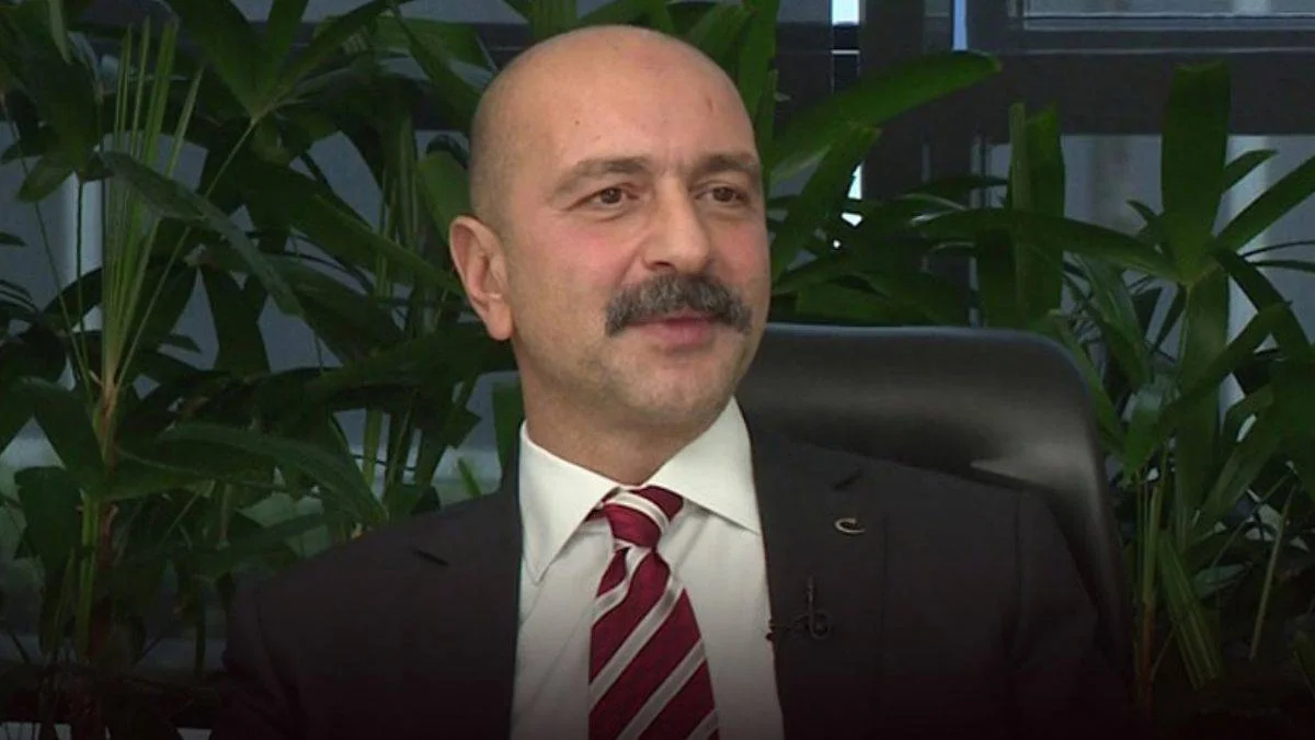 FETÖ firarisi Akın İpek hakkında flaş gelişme