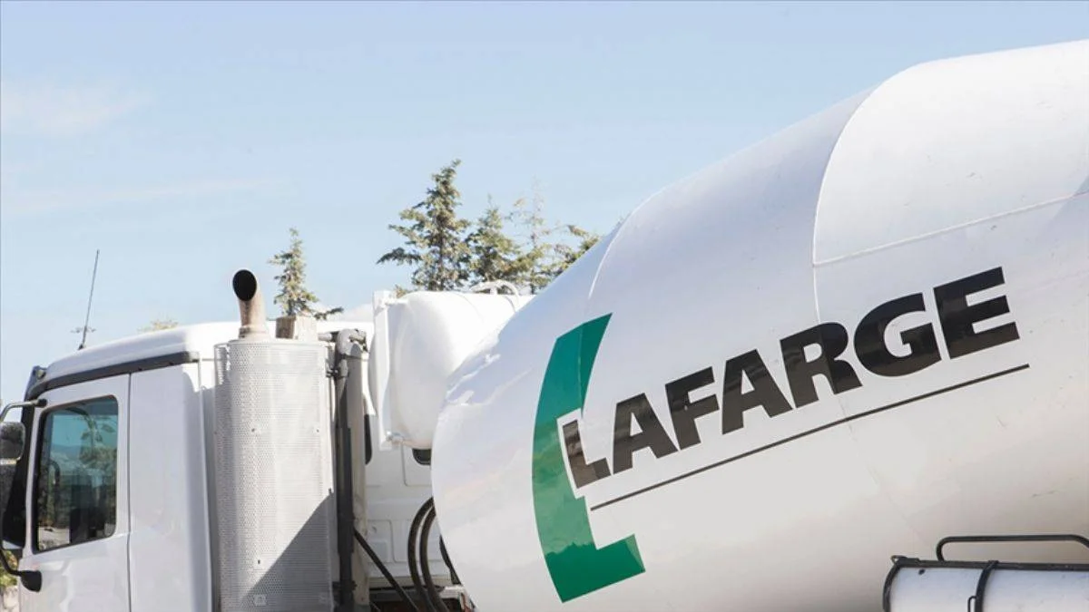 Fransız Yargıtay'ından Fransız şirketi Lafarge hakkında terör suçlaması
