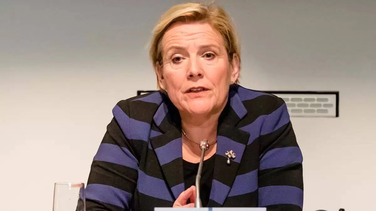 Hollanda Savunma Bakanı'ndan ''Afganistan'' istifası