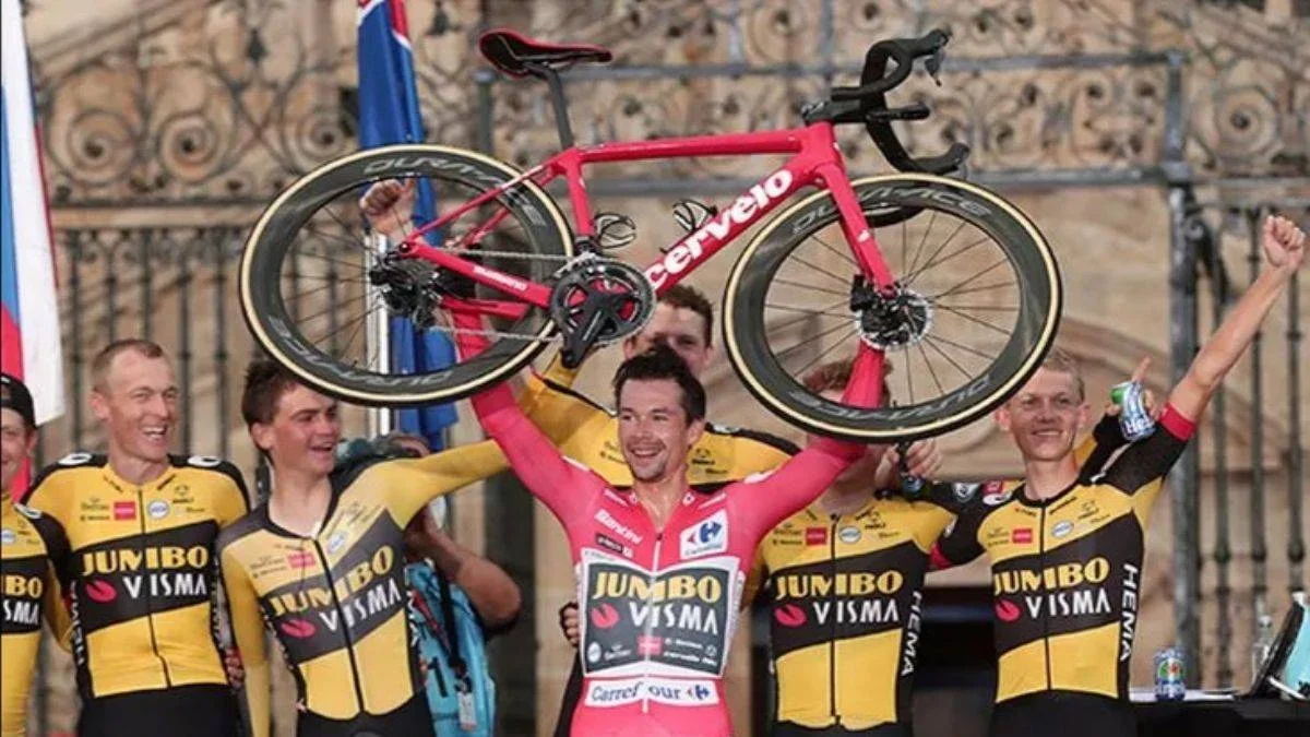 İspanya Bisiklet Turu'nda zafer Primoz Roglic'in