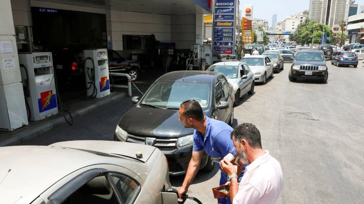 Lübnan'da akaryakıta bir zam daha
