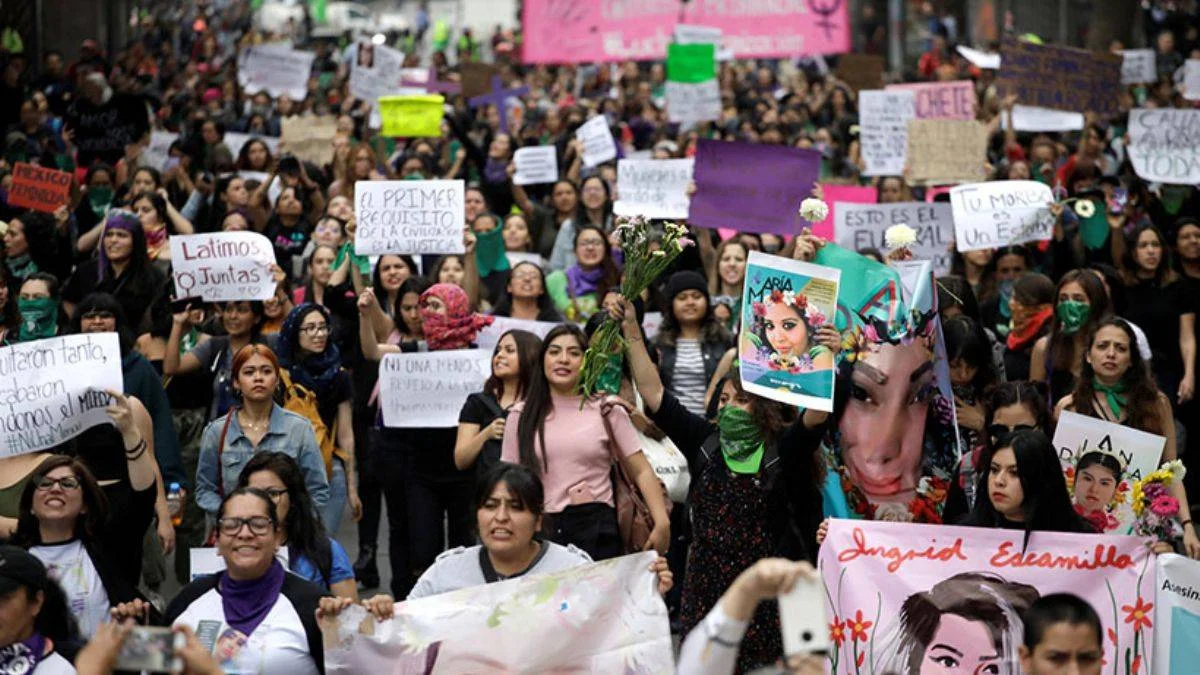 Meksika'da Yüksek Mahkemesi'nden feministleri sevindiren karar