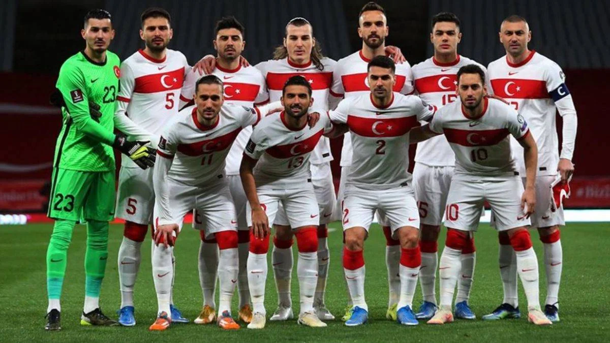 Milli Takım'da Şenol Güneş'in yerine kim geldi? Milli Takım'ın teknik direktörü kim olacak?