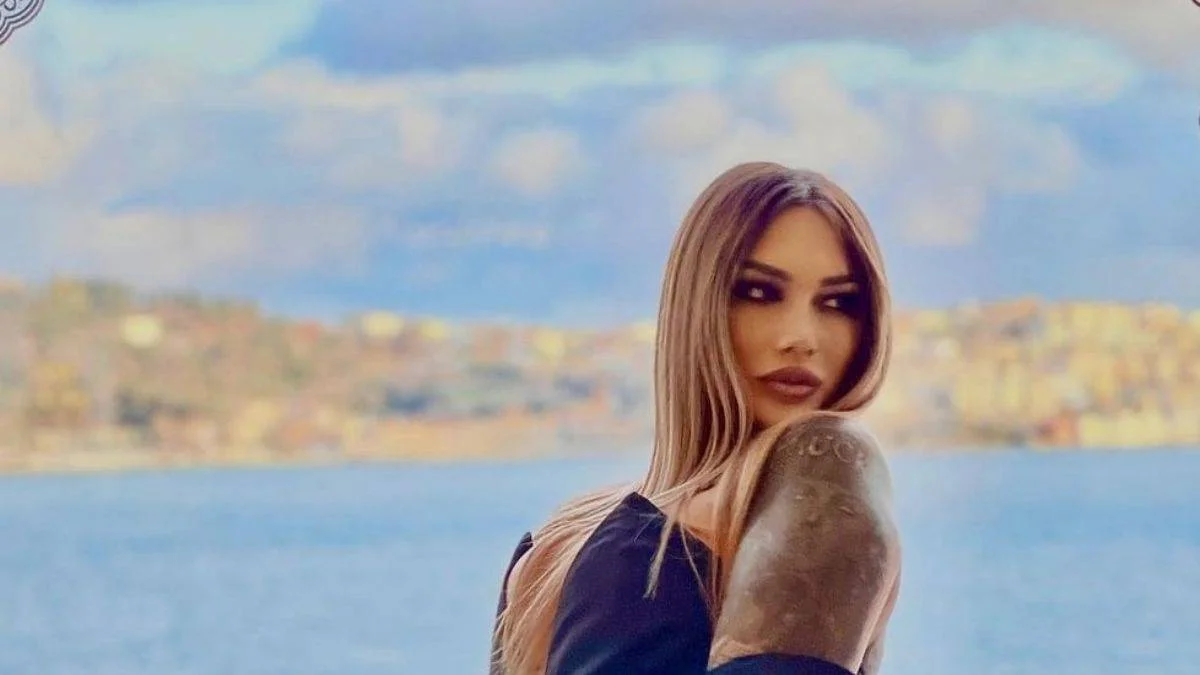 Moda İkonu, Dilara Alisa'dan Olay Pozlar