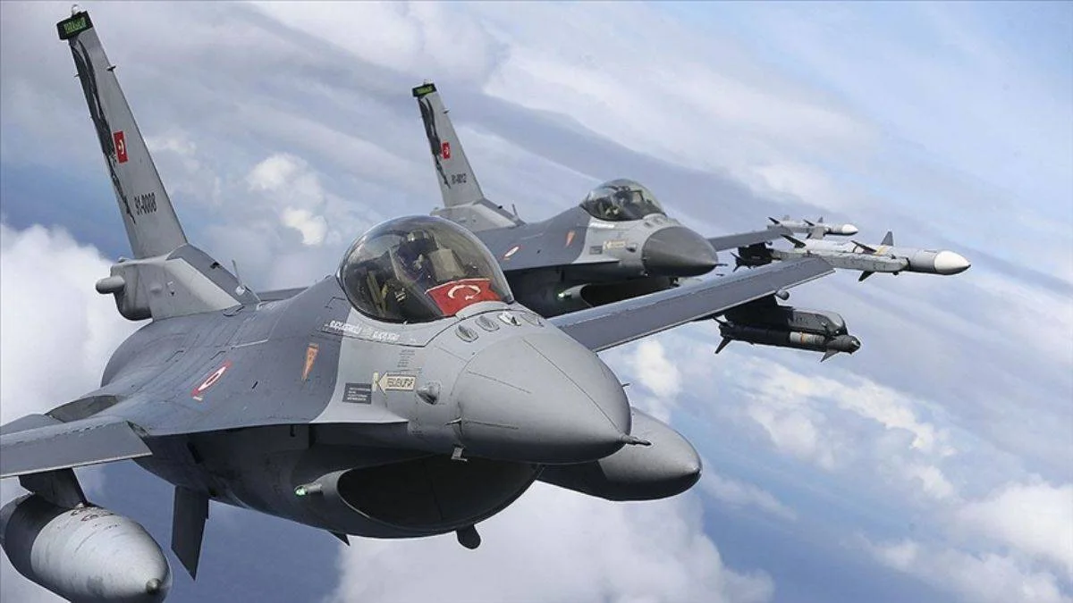 MSB: Polonya'daki uçaklarımıza NATO tarafından kalk emri verildi