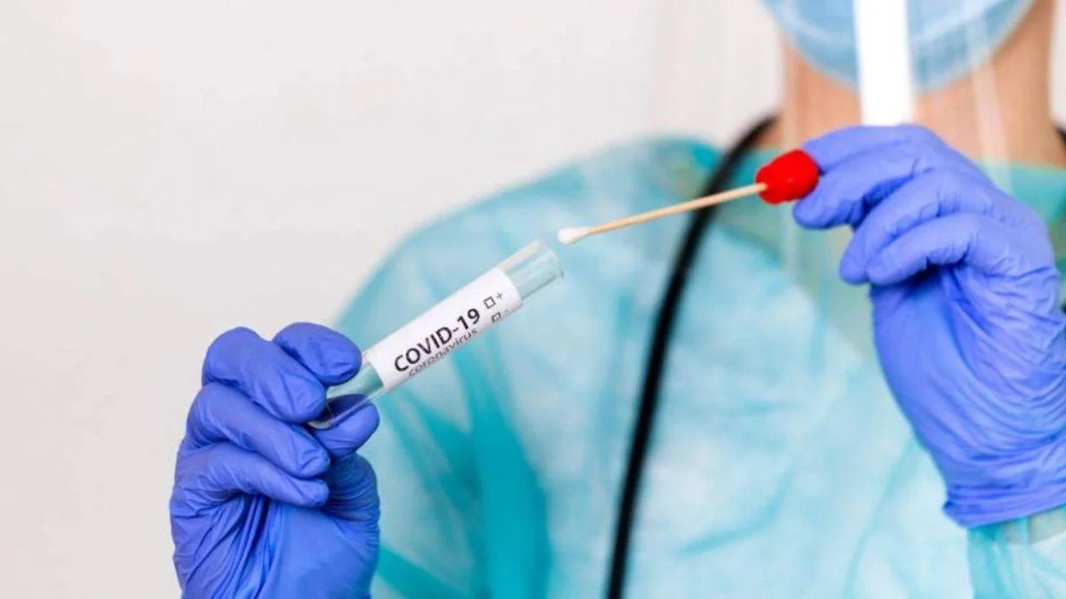 Öğretmenler PCR testi yaptırmazsa ne olur? PCR testi zorunluluğu hukuka uygun mu?