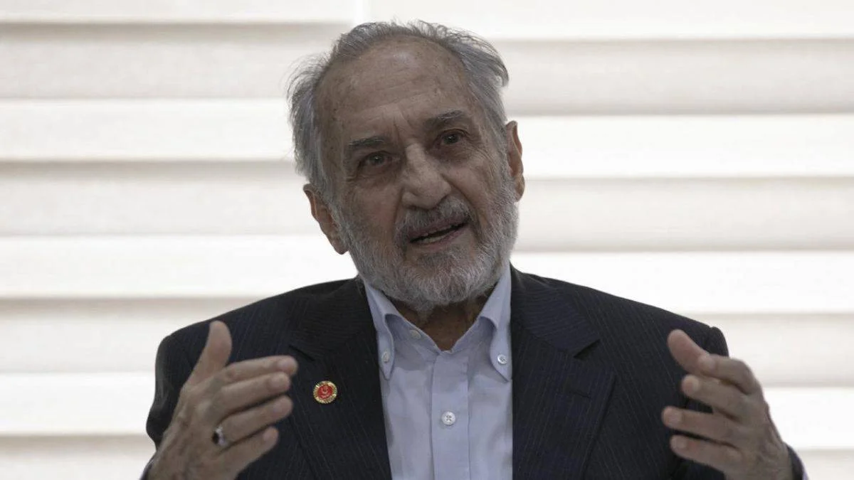 Oğuzhan Asiltürk hastaneye kaldırıldı