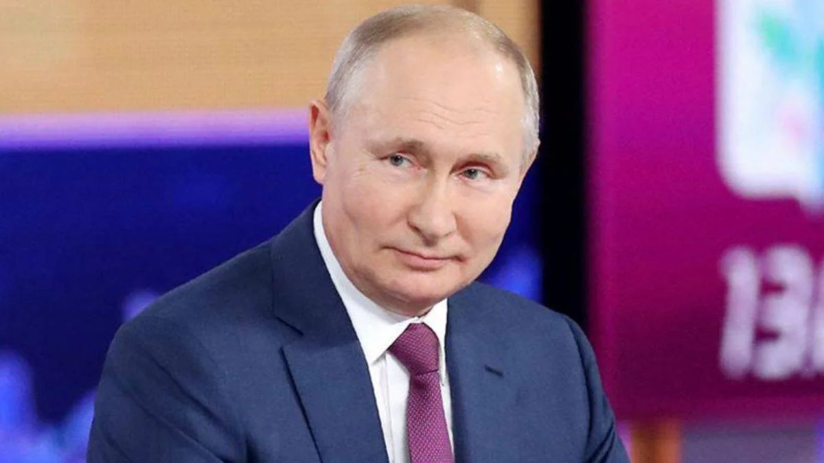 Putin'in partisi anayasayı değiştirecek çoğunluğa sahip oldu