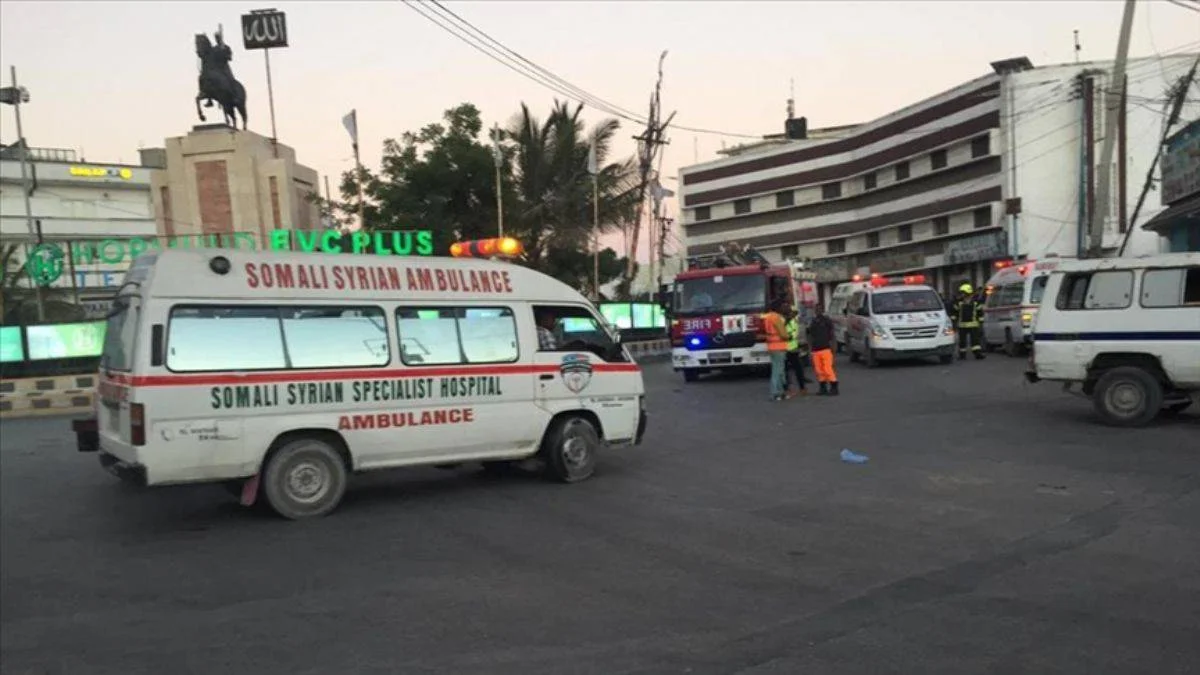 Somali'de askeri karargah yakınlarında patlama
