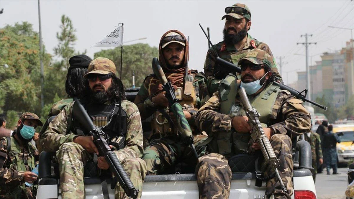 Taliban düzenli ordu kuracağını açıkladı