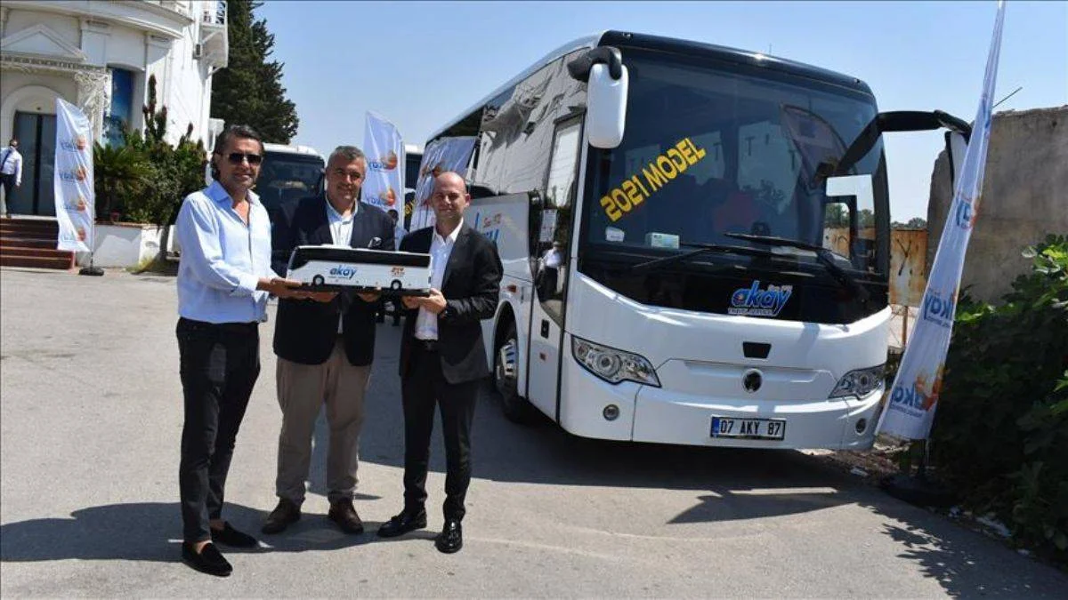 TEMSA'dan Akay Travel'e 3 adet MD9 otobüsü teslimi
