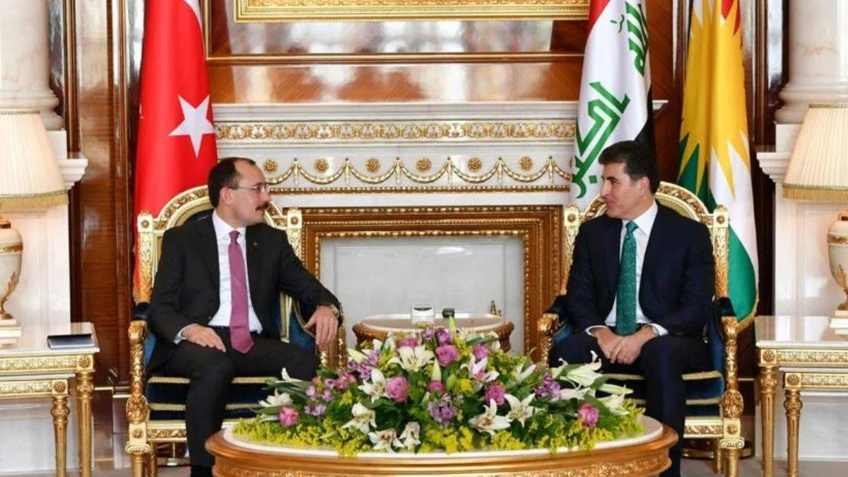 Ticaret Bakanı Muş, IKBY Başkanı Barzani ile görüştü