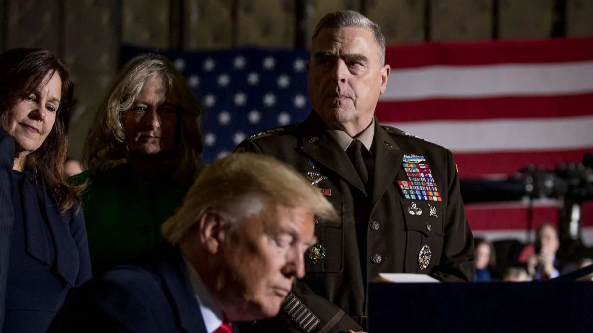 Trump, Milley'in Çin'le yaptığı gizli görüşmeler için 'vatana ihanet' dedi