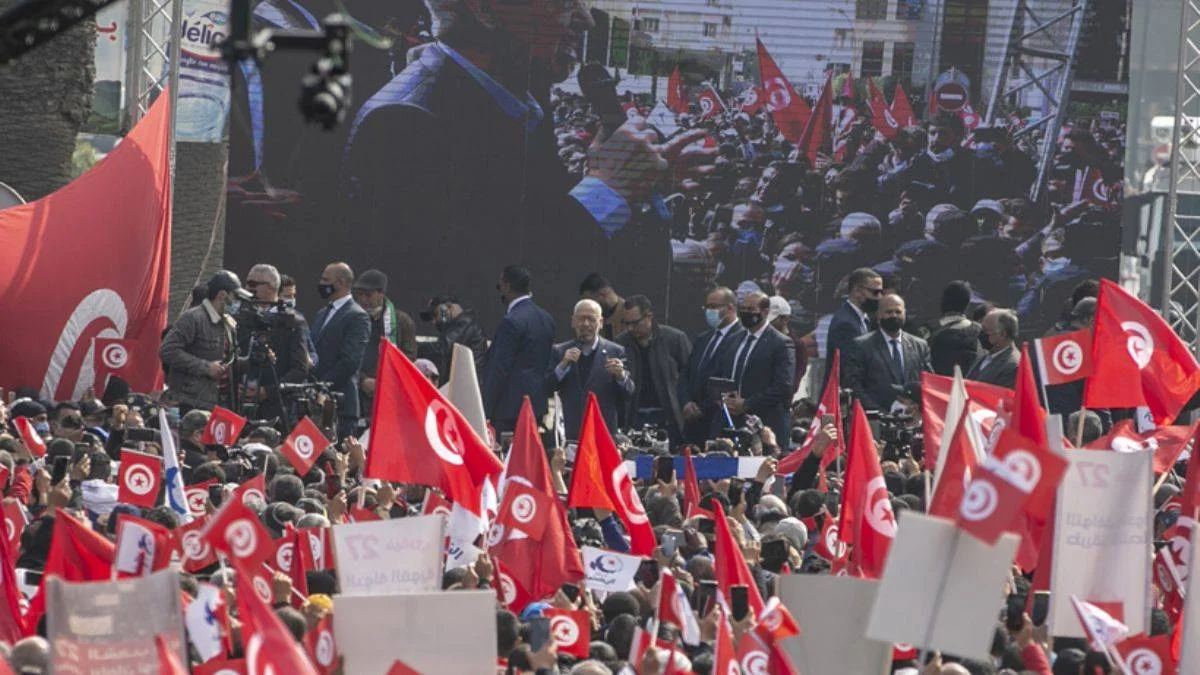 Tunus'ta Nahda Hareketinin 113 üyesi istifa etti
