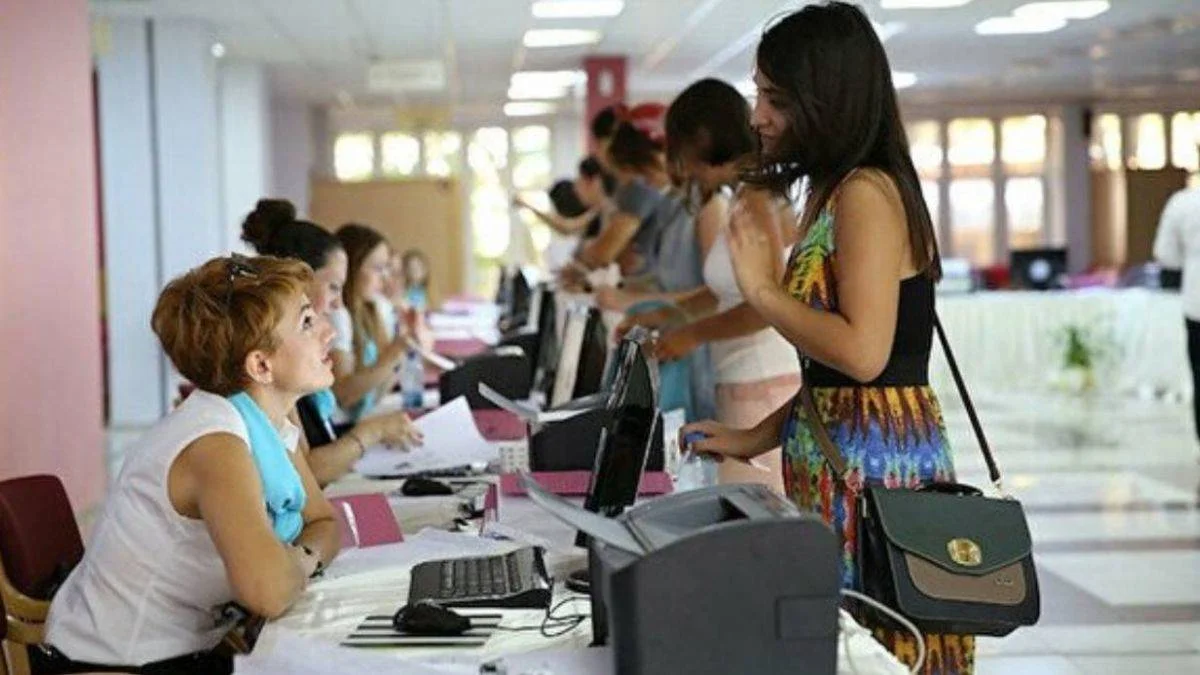 Üniversite elektronik kayıt tarihleri ne zaman? Elektronik kayıt yaptırmayanlar üniversiteye kaydolabilir mi?