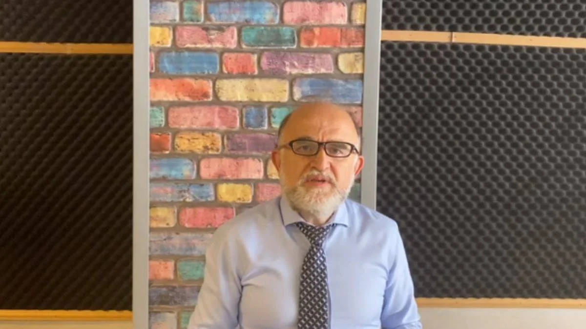 Aileden bir kişi kira için çalışıyor