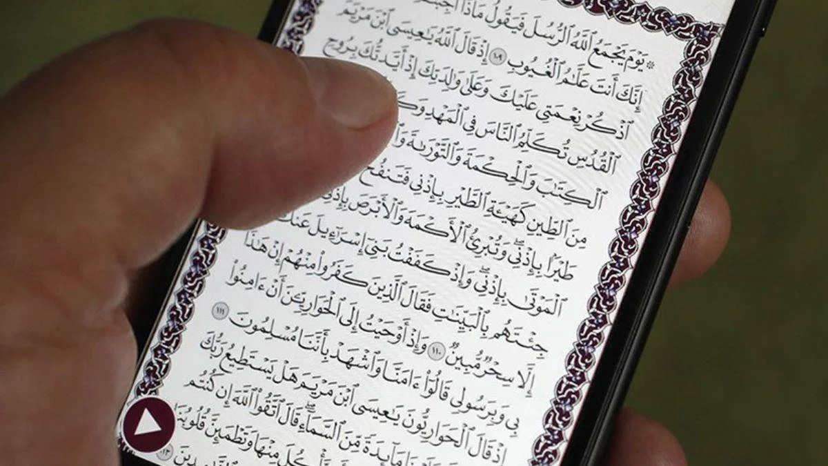 Apple, Kur'an-ı Kerim uygulamasını App Store'dan kaldırdı, tepkiler çığ gibi...
