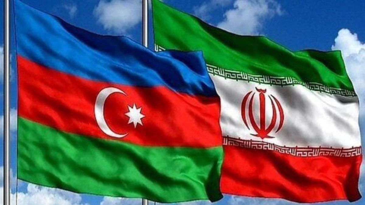 Azerbaycan'da Hamaney'e bağlı ofis kapatıldı