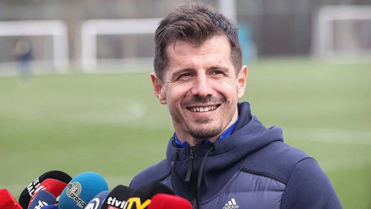 Başakşehir'in yeni hocası Emre Belözoğlu