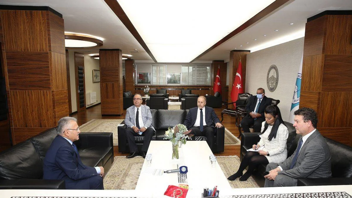 BM Mülteciler Yüksek Komiserliği Türkiye Temsilcisi'nden Büyükkılıç'a ziyaret