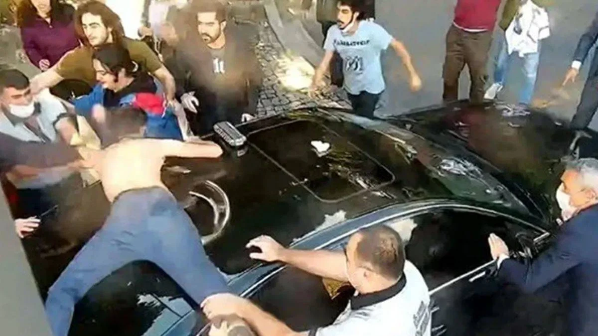 'Boğaziçi kültürü mü? Boğaziçi tepinmesi mi?'