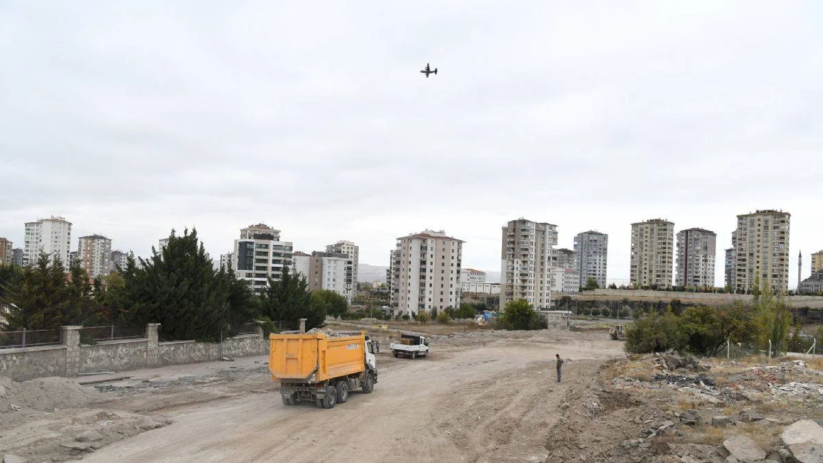 Büyükşehir'den 16 milyon TL'lik 4 mahalleyi Malatya yoluna bağlayacak yol