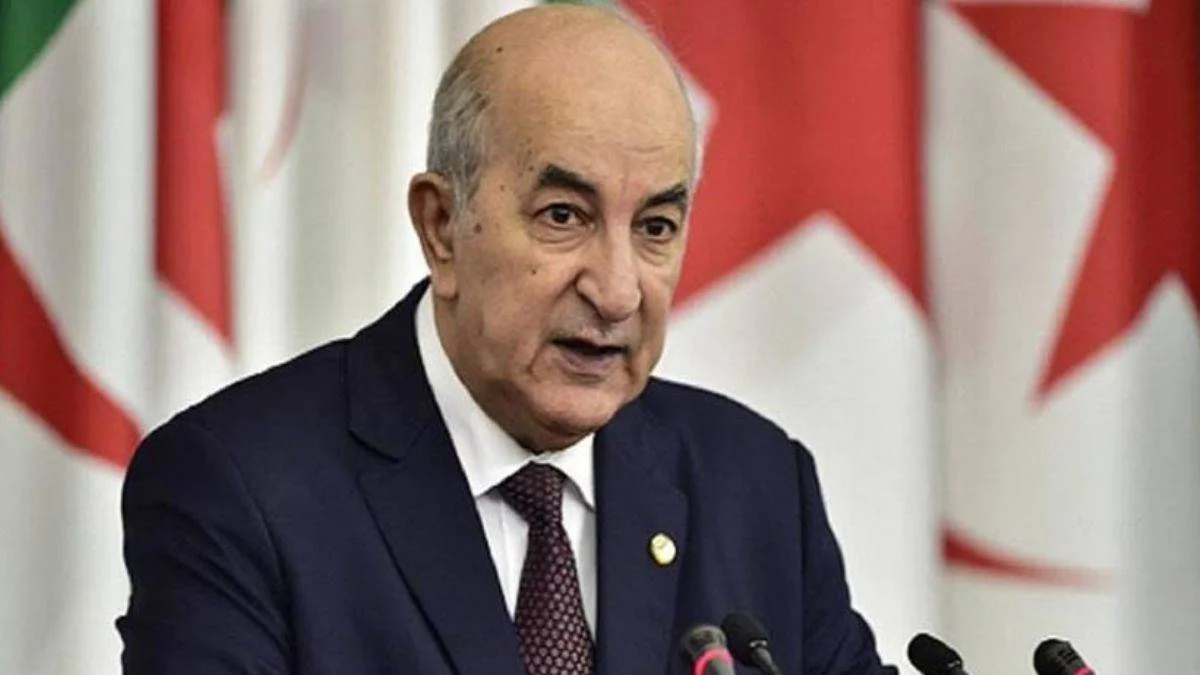 Cezayir Cumhurbaşkanı: Fransa 4 bin kişiyi bir camide infaz etti