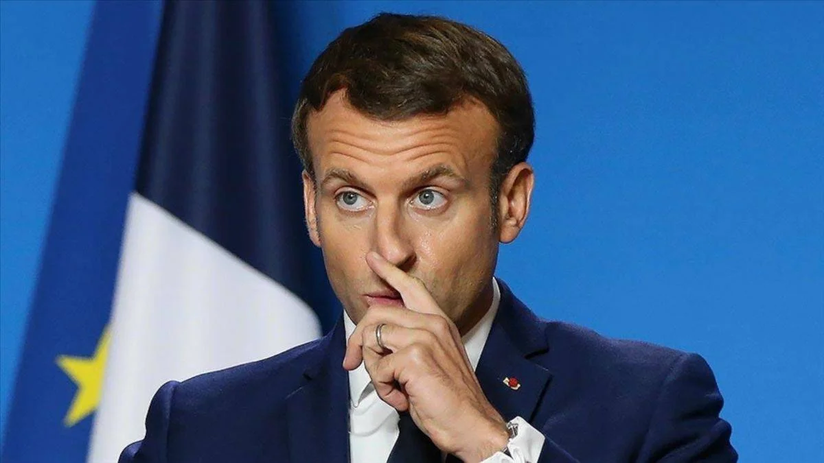 Cezayir: Macron'a en iyi cevap Fransızcayı terk etmek