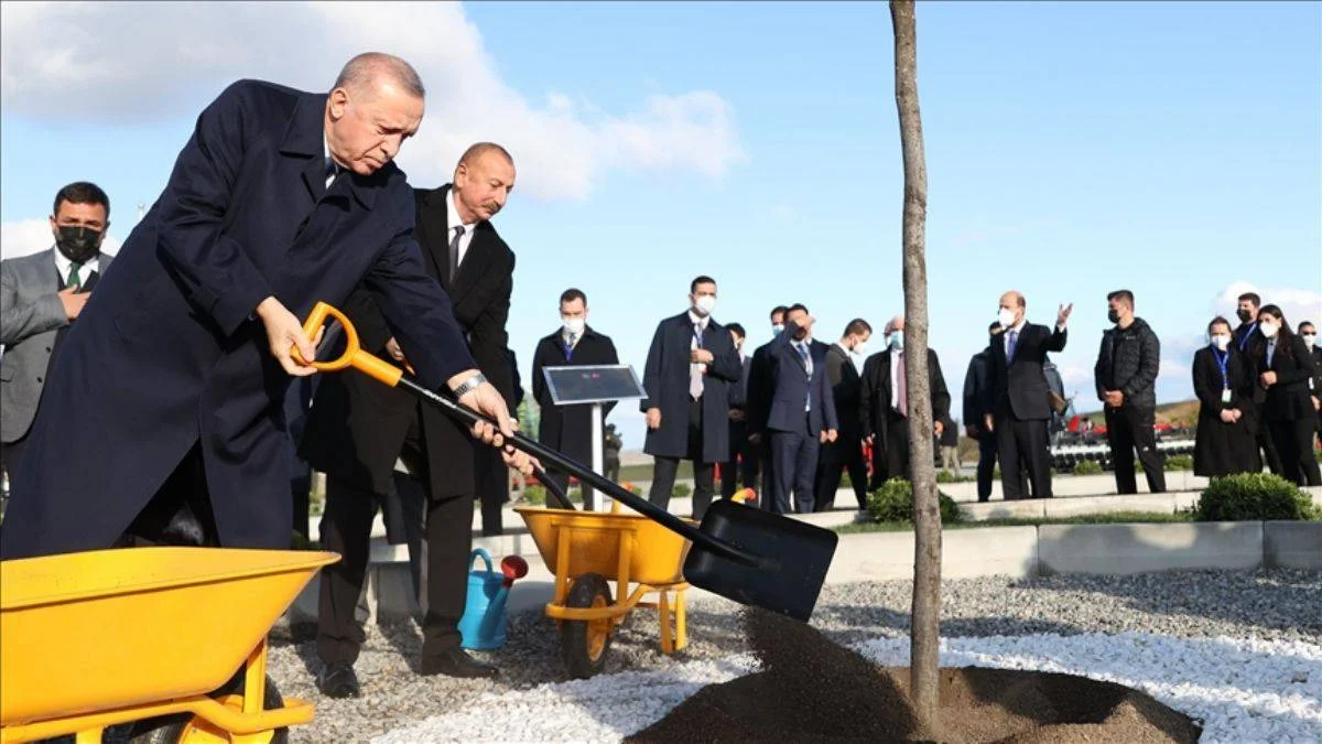 Erdoğan ve Aliyev Zengilan'da