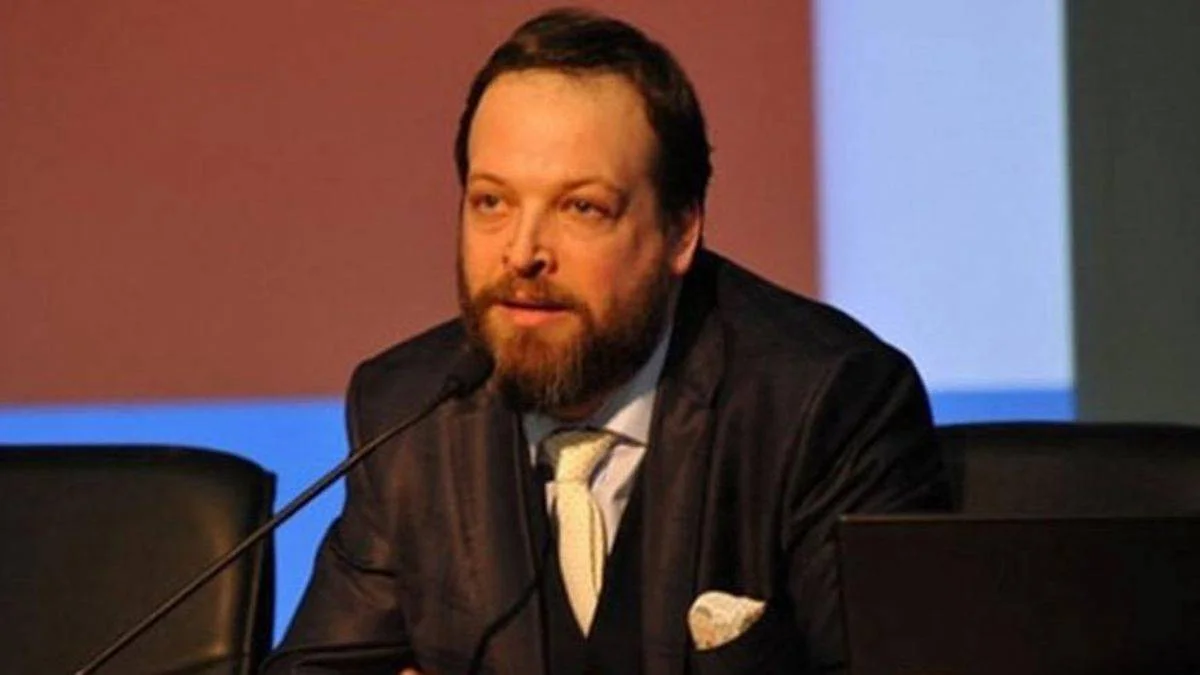 Fatih Tezcan göz yaşlarına hakim olamadı: Kürtaj cinayettir