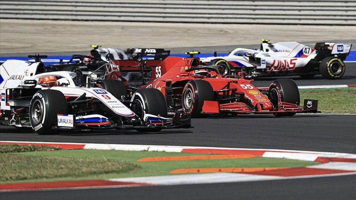 Formula 1 yarışı şifresiz kanalda mı? S Sport kanlı uydudan nasıl izlenir? S port uydu frekansı nedir?