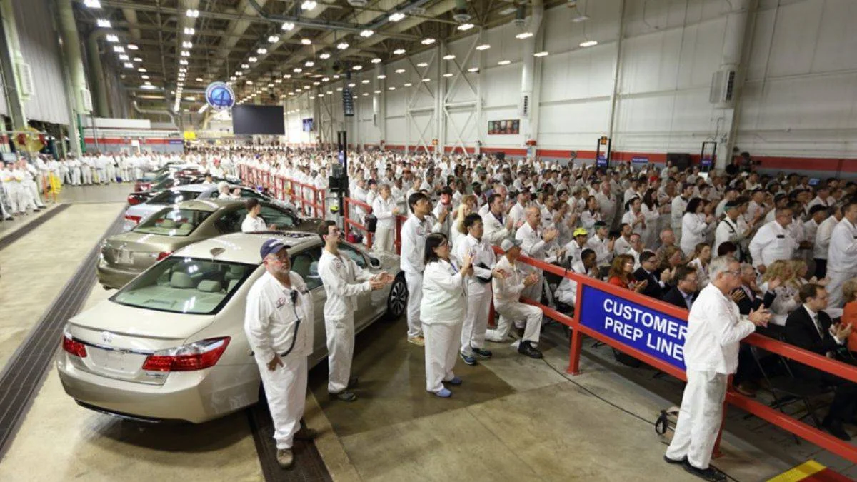Gebze'deki fabrikasını kapatan Honda, çalışanlarını 48 maaşlık ikramiye ile uğurladı