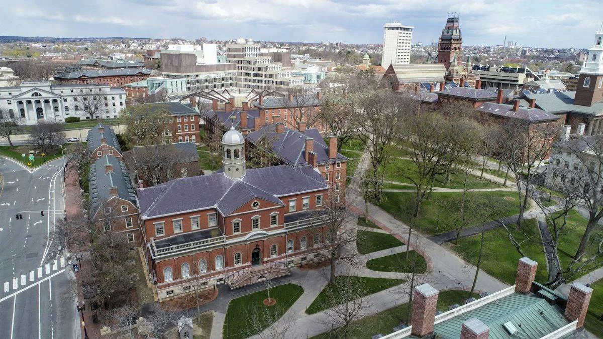Harvard, dünyanın en zengin üniversitesi
